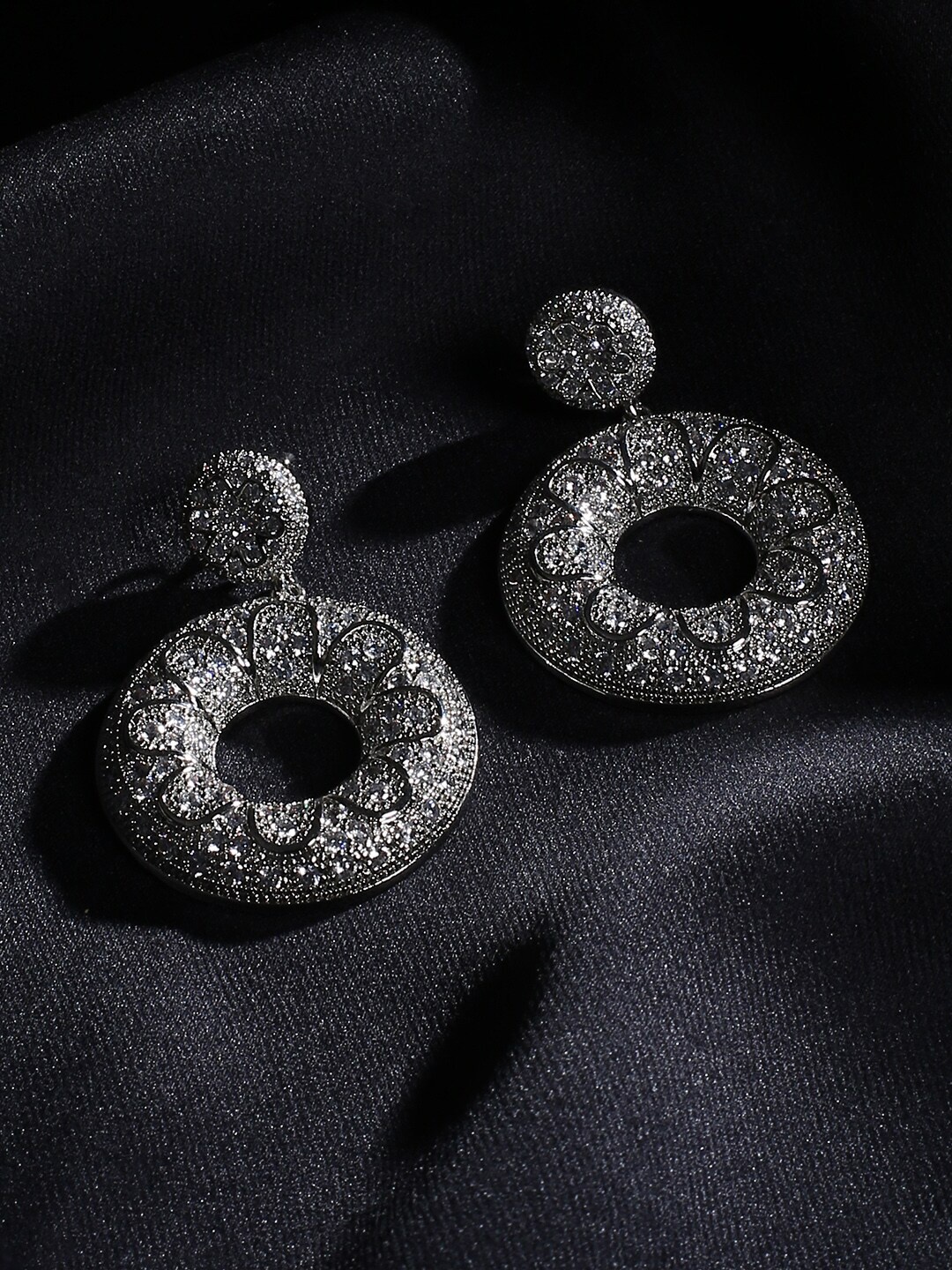 

justpeachy Silver-Toned Contemporary Drop Earrings