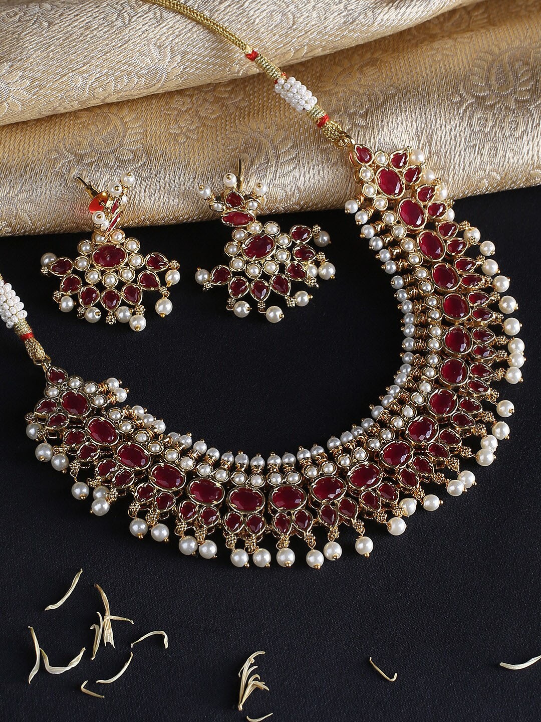 

justpeachy Women Red Gold-Plated Jadau Artififical Stone Studded Jewellery Set