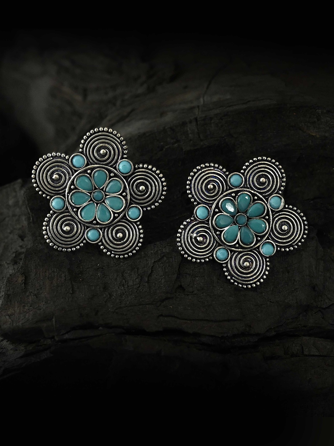 

justpeachy Silver-Toned Contemporary Studs Earrings