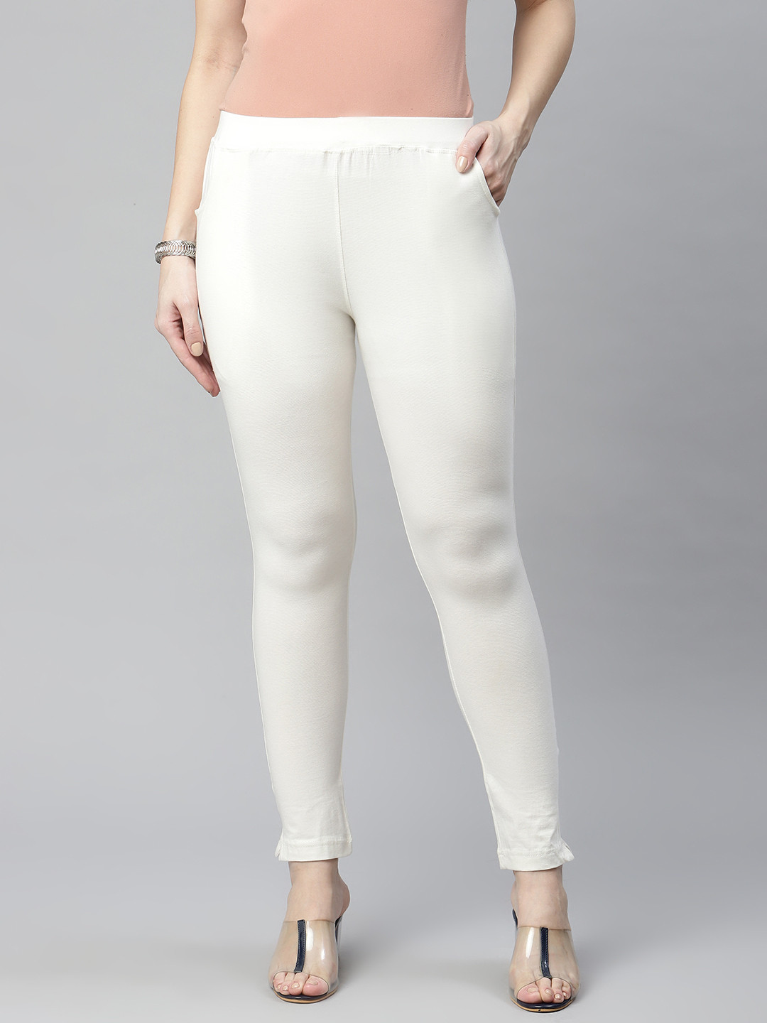 

Rang Gali Women White Smart Slim Fit High-Rise Easy Wash Cigarrrate Pants
