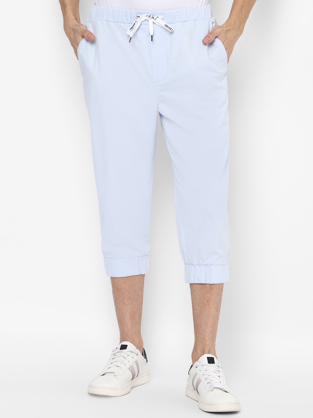 

FOREVER 21 Men Blue Joggers Trousers