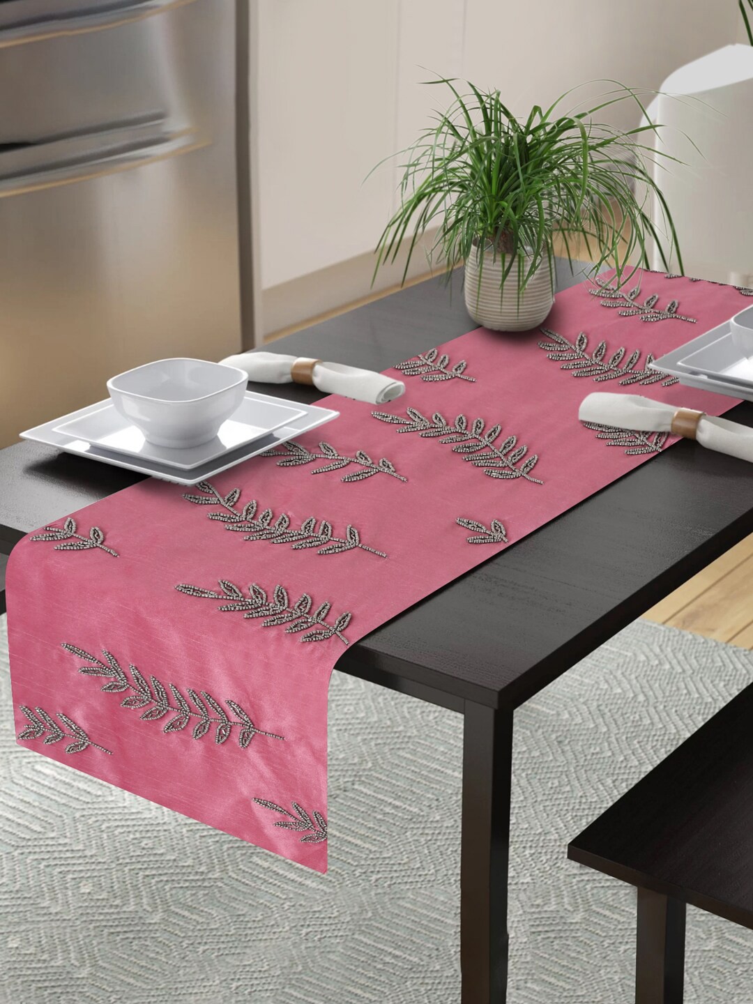 

Alina decor Pink Embroidered Table Runners