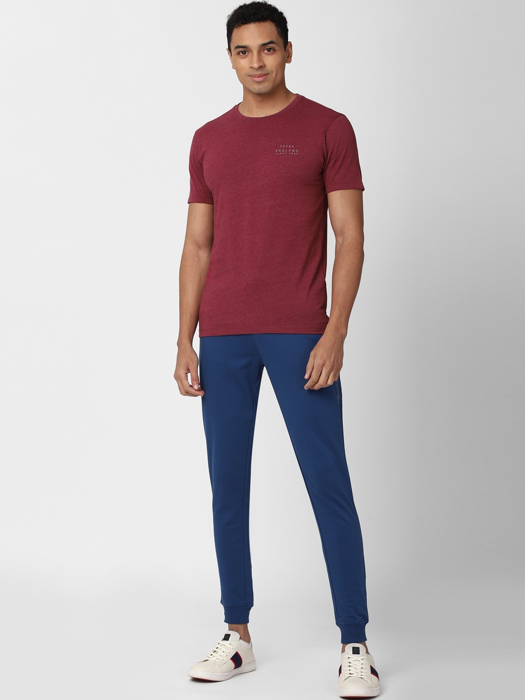 

Peter England Men Maroon & Blue Solid T Shirt with Joggers