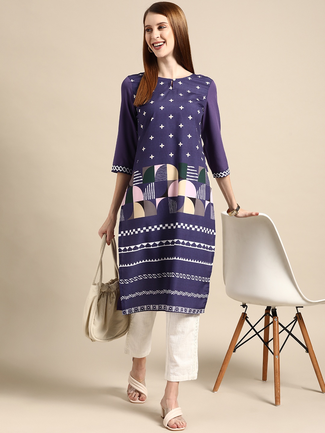 

Anouk Women Purple & White Ethnic Motifs Printed Kurta