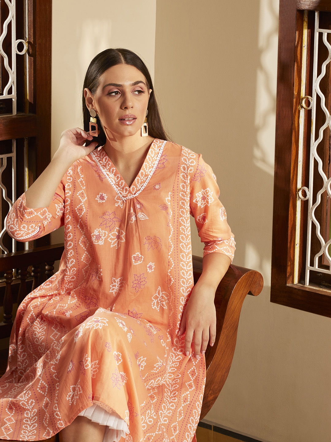 

Anouk Women Orange & White Bandhani Printed Pure Cotton Kurta