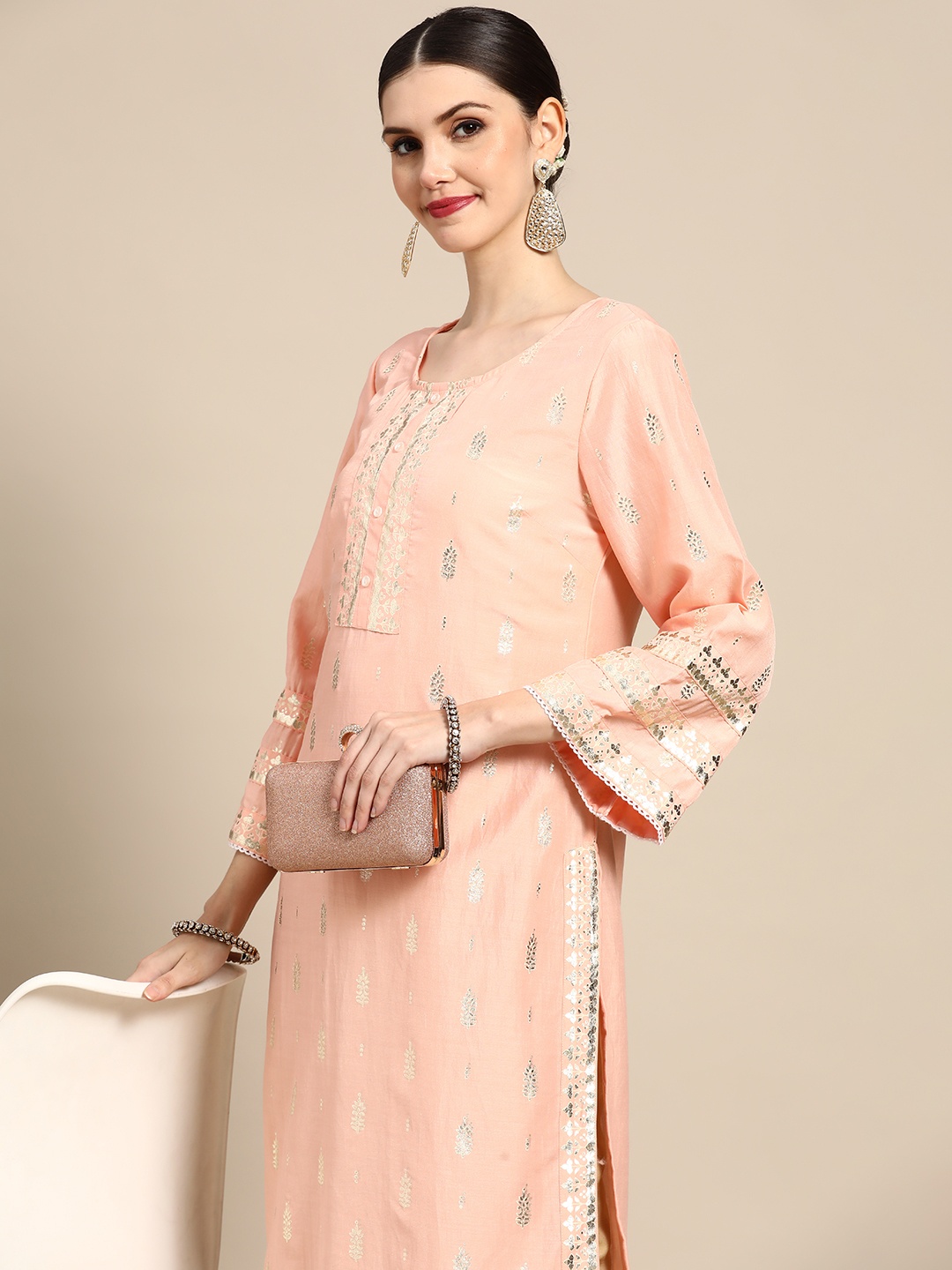 

Anouk Women Peach-Coloured & Gold-Toned Ethnic Motifs Printed Pastels Kurta