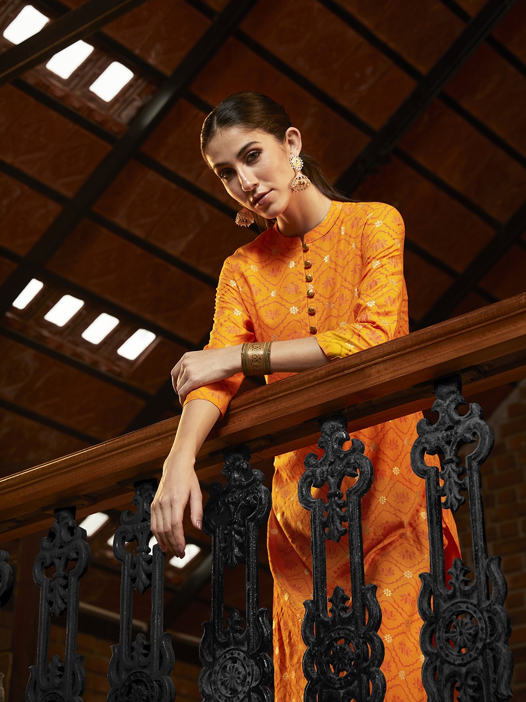 

Anouk Women Orange Ethnic Motifs Printed Kurta with Trousers
