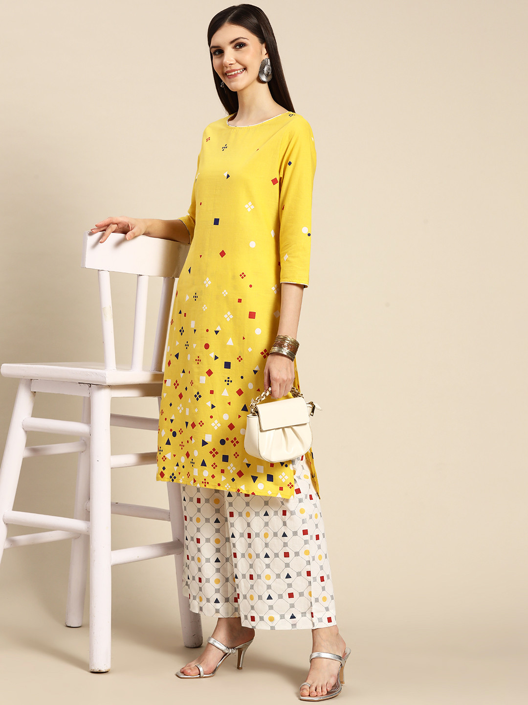 

Anouk Women Yellow & White Printed Pure Cotton Kurta with Palazzos