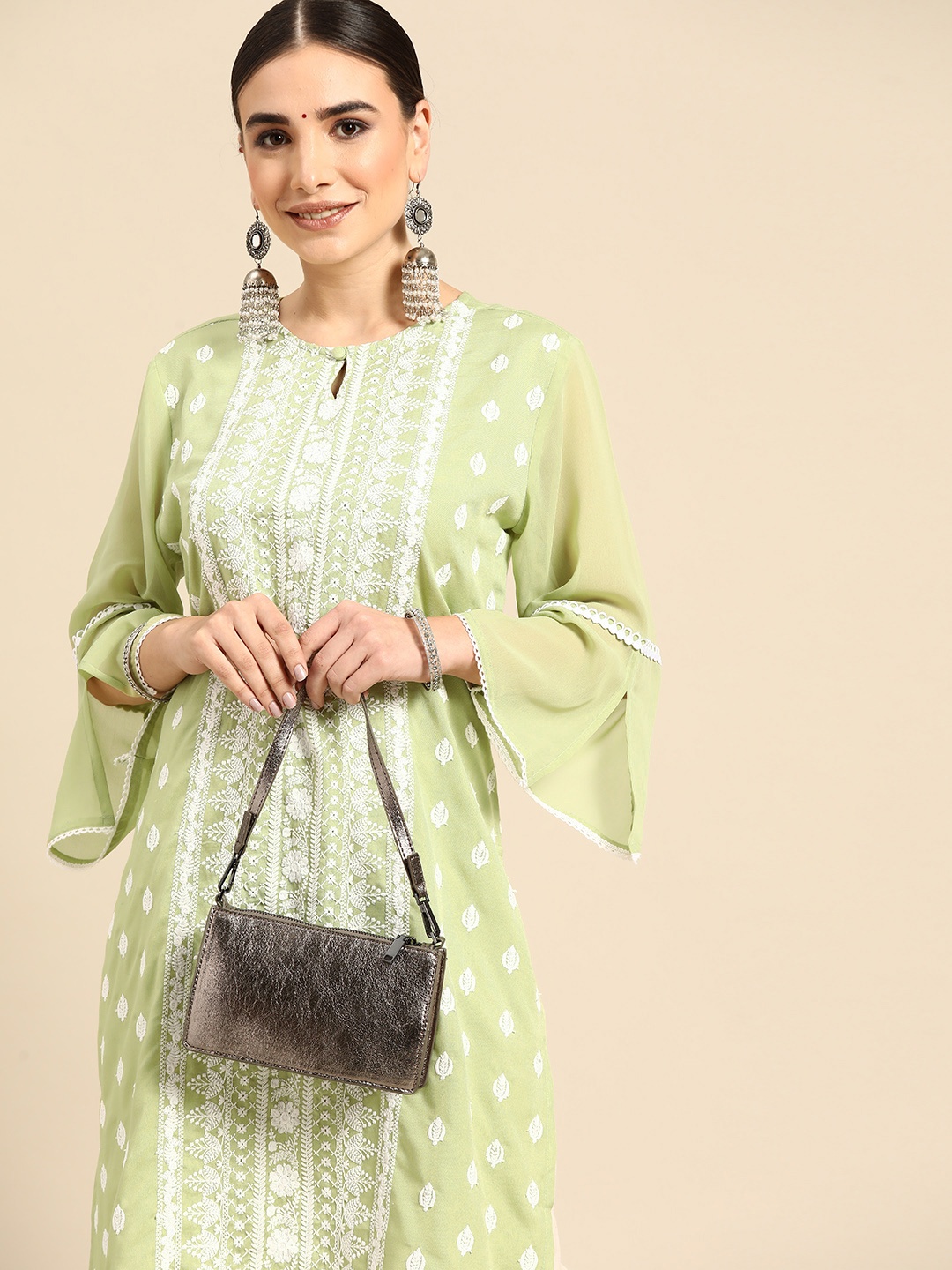 

Anouk Women Green & White Ethnic Motifs Embroidered Flared Sleeves Kurta