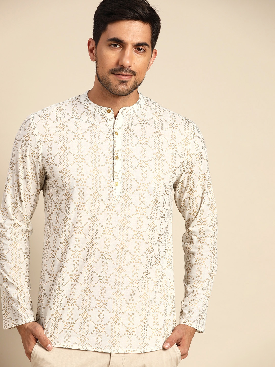 

Anouk Men Off White & Golden Geometric Printed Kurta