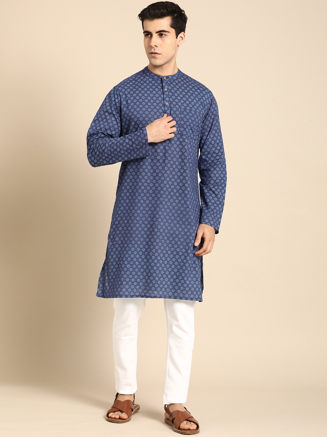 

Anouk Men Blue Ethnic Motifs Printed Mandarin-Collar Pure Cotton Straight Kurta