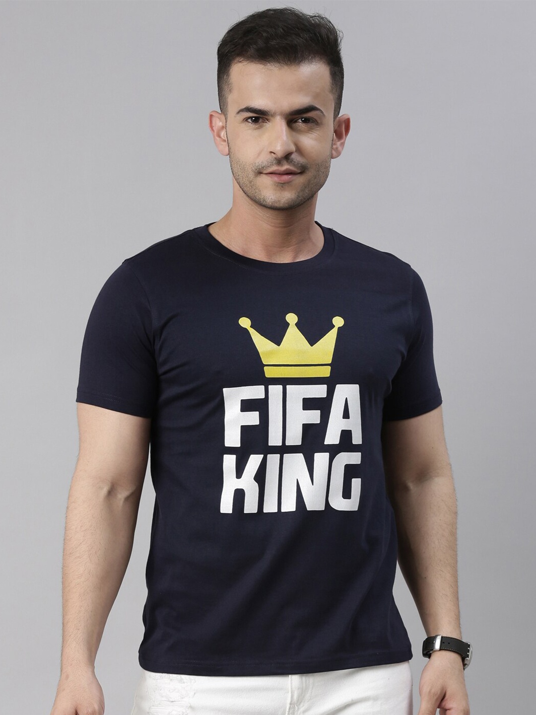 

Bushirt Men Navy Blue Typography Printed Applique T-shirt