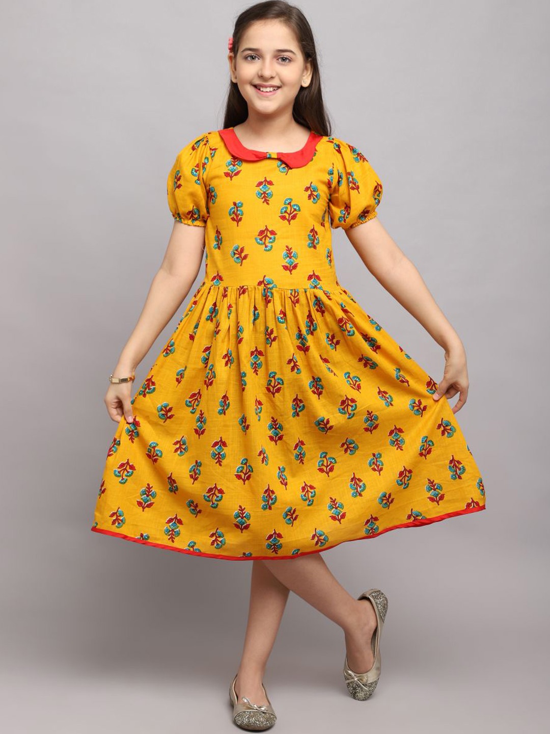 

White World Gold-Toned Floral Applique Ethnic A-Line Midi Dress