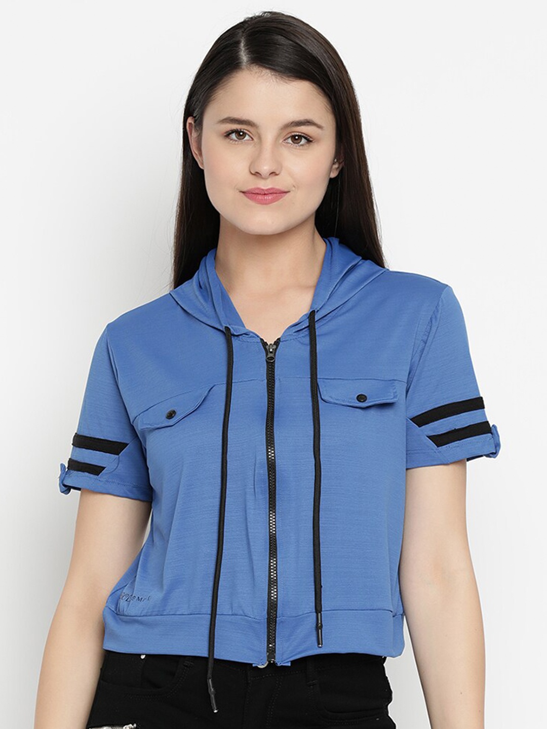 

V2 Value & Variety Blue Roll-Up Sleeves Styled Back Top