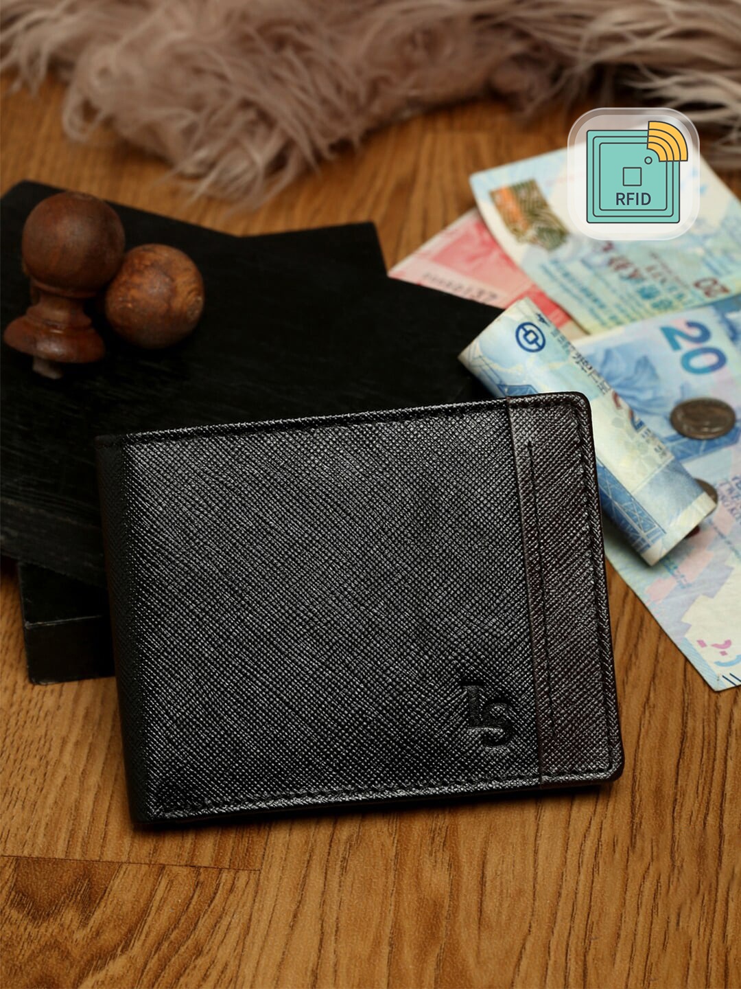 

LOUIS STITCH Men Black Saffiano Leather Two Fold Slim Wallet Purse