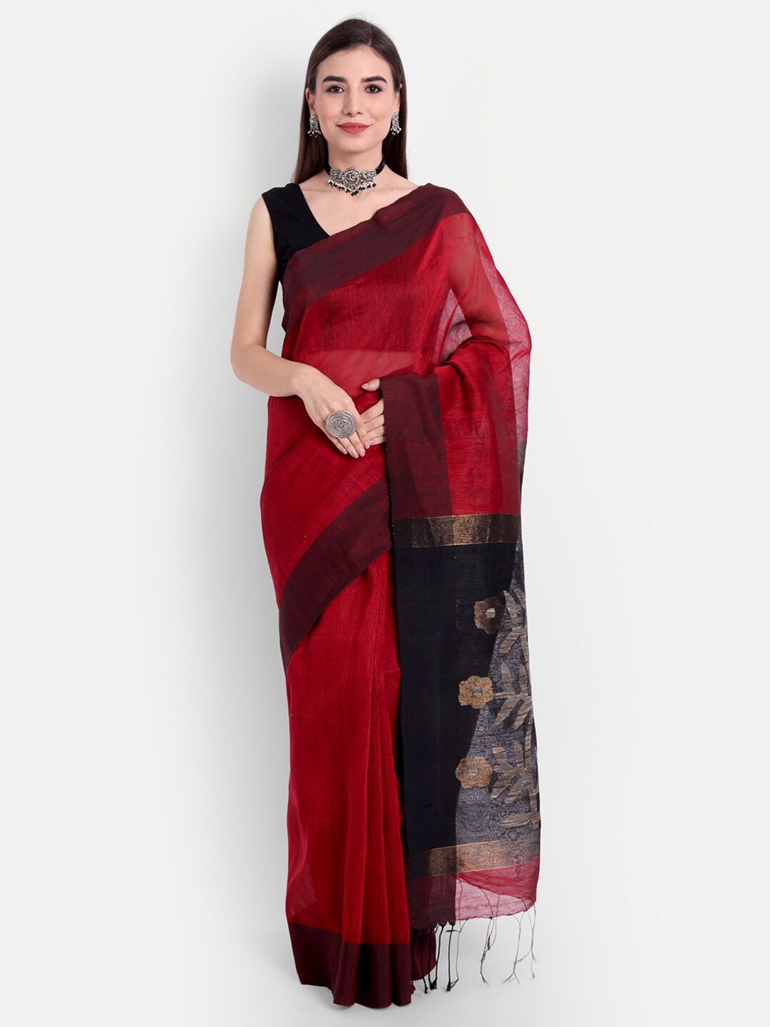 

Fibre World Maroon & Black Pure Linen Jamdani Saree