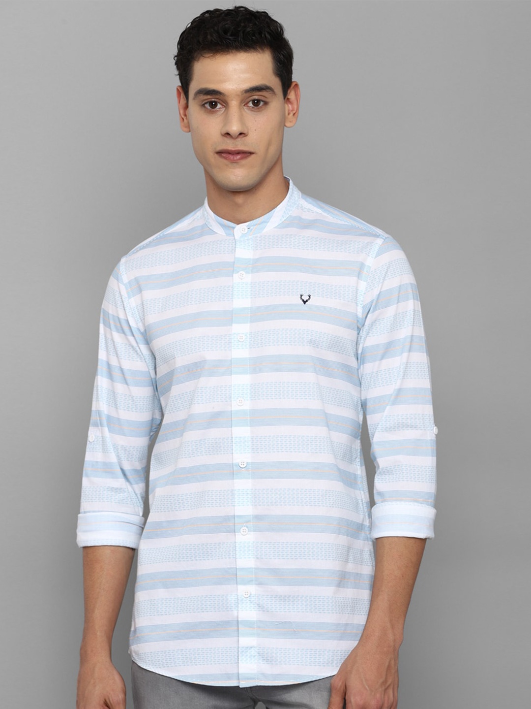 

Allen Solly Sport Men Blue Horizontal Stripes Striped Casual Shirt