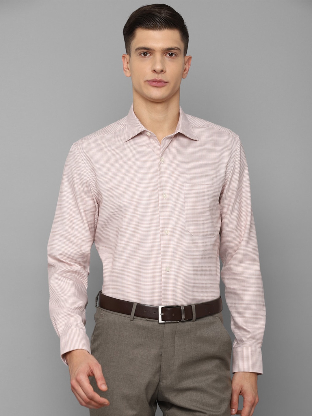 

Louis Philippe Permapress Men Pink Checked Wrinkle Free Formal Shirt