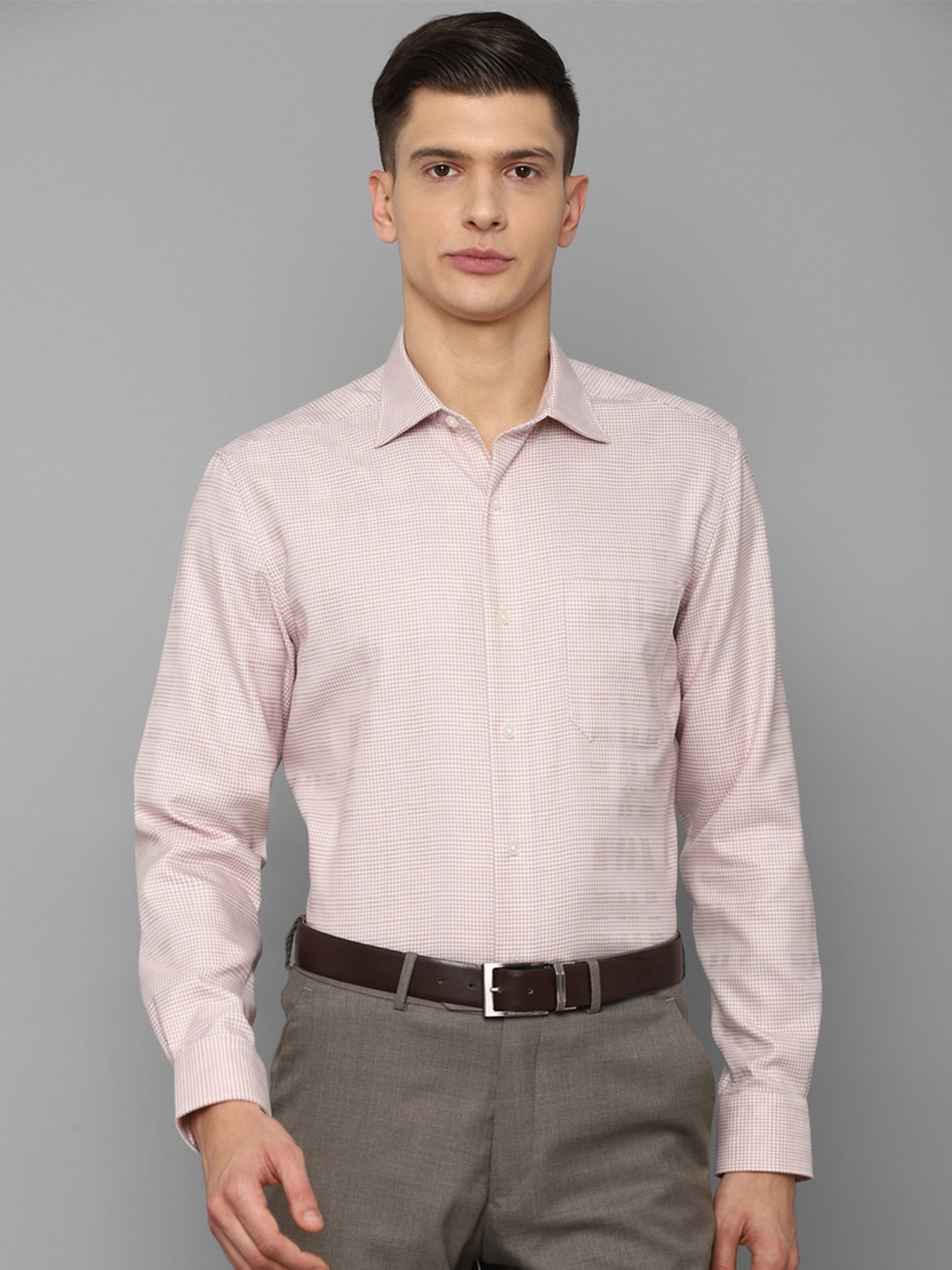 

Louis Philippe Men Pink Checked Formal Shirt
