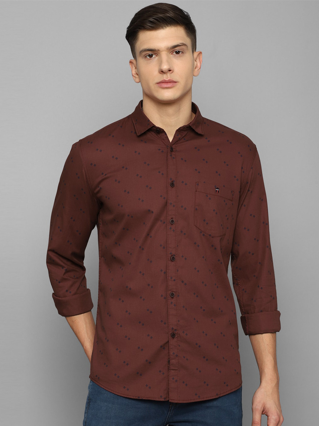

Louis Philippe Jeans Men Maroon Slim Fit Printed Casual Shirt