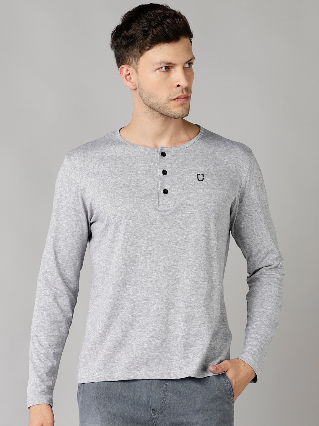 

Urbano Fashion Men Grey Henley Neck Applique Slim Fit T-shirt