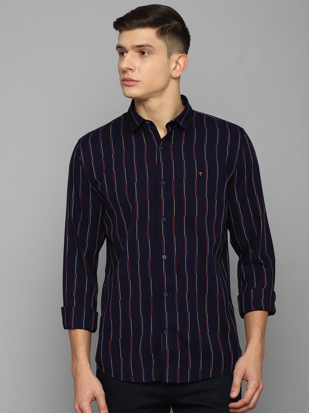 

Louis Philippe Sport Men Navy Blue Slim Fit Striped Casual Shirt