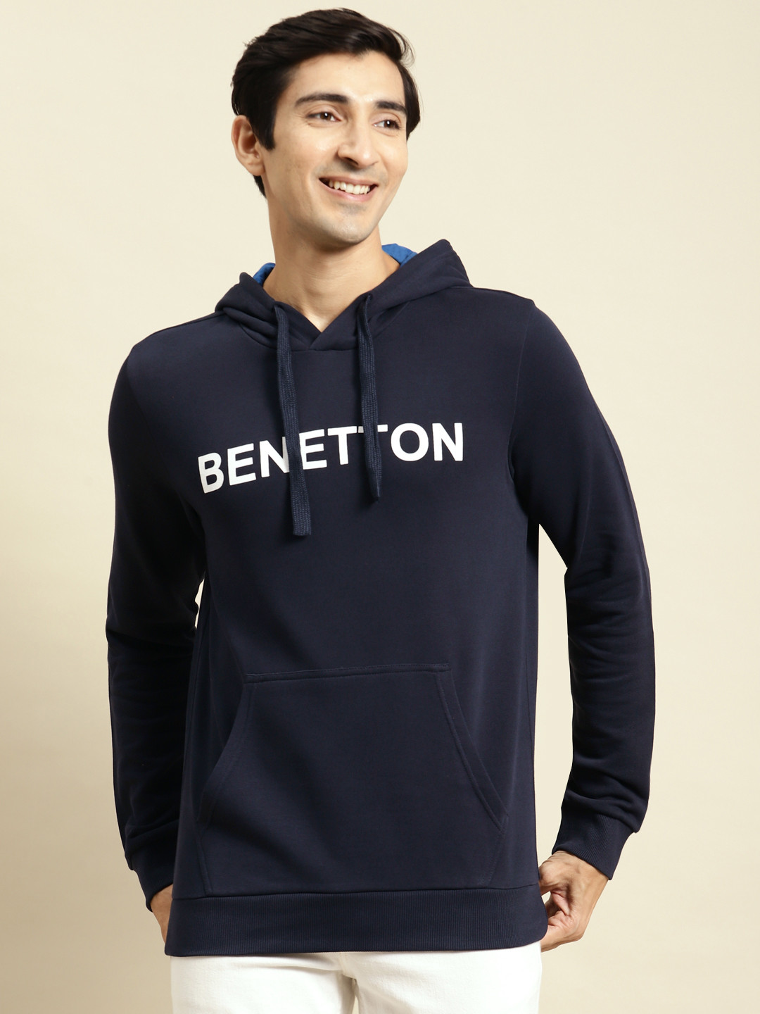 

United Colors of Benetton Men Navy Blue Logo Printed Hooded Pure Cotton Sweatshirt