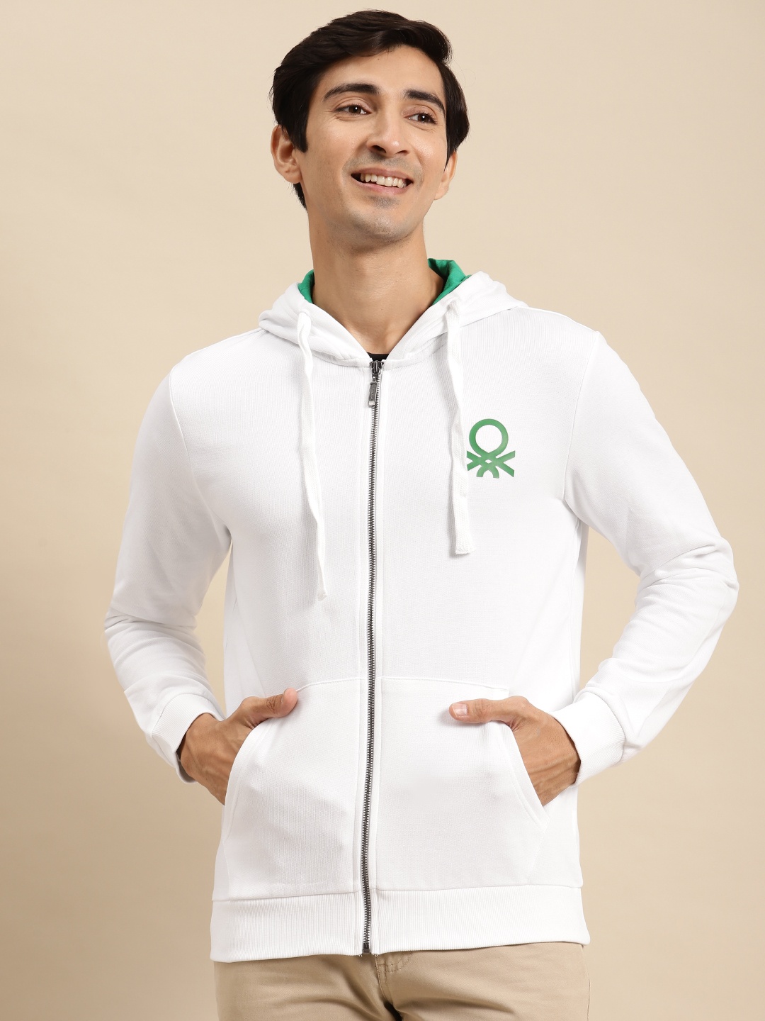 

United Colors of Benetton Men White Hooded Sweatshirt