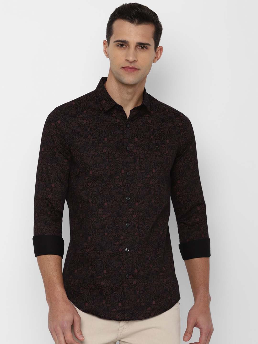 

SIMON CARTER LONDON Men Black Slim Fit Floral Printed Casual Shirt