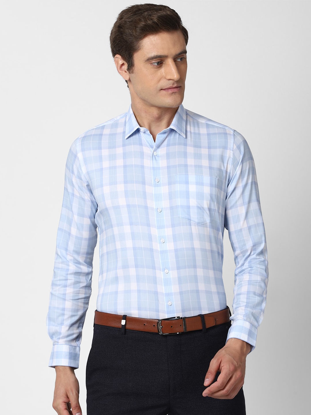 

Van Heusen Men Blue Slim Fit Checked Formal Shirt