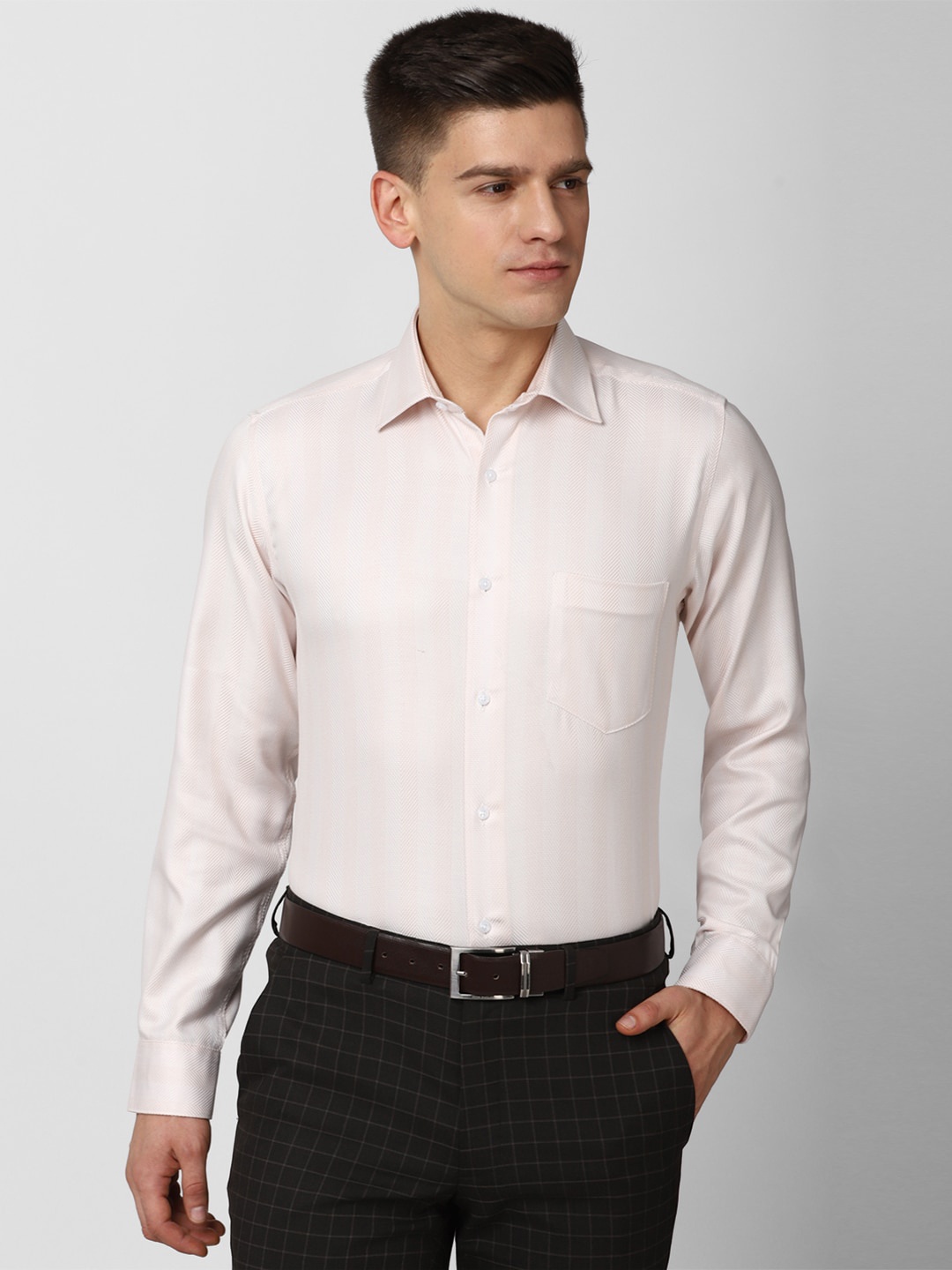 

Van Heusen Men Cream-Coloured Formal Shirt