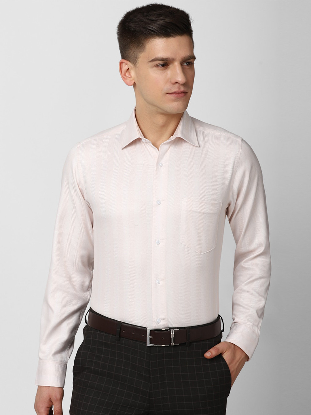 

Van Heusen Men Cream-Coloured Formal Shirt