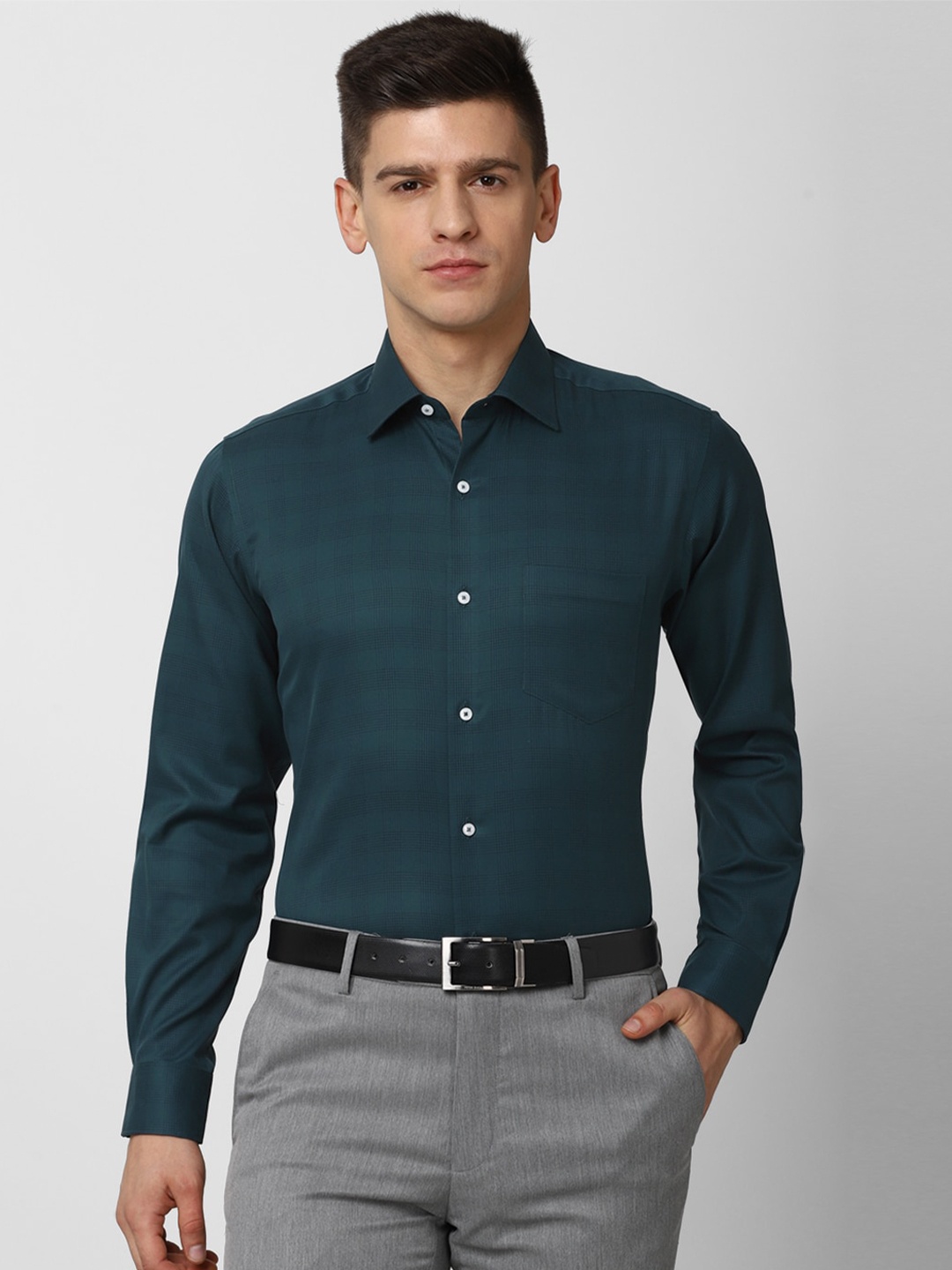 

Van Heusen Men Green Formal Shirt