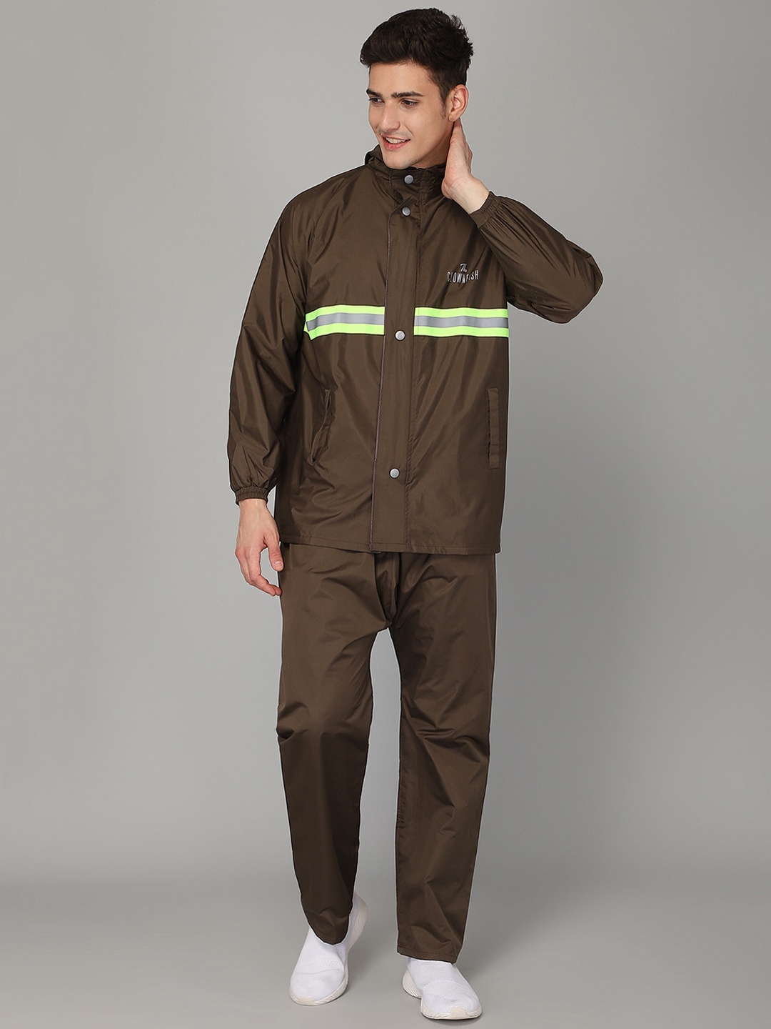 

THE CLOWNFISH Philip Brown Solid Double-Layered Rain Suit