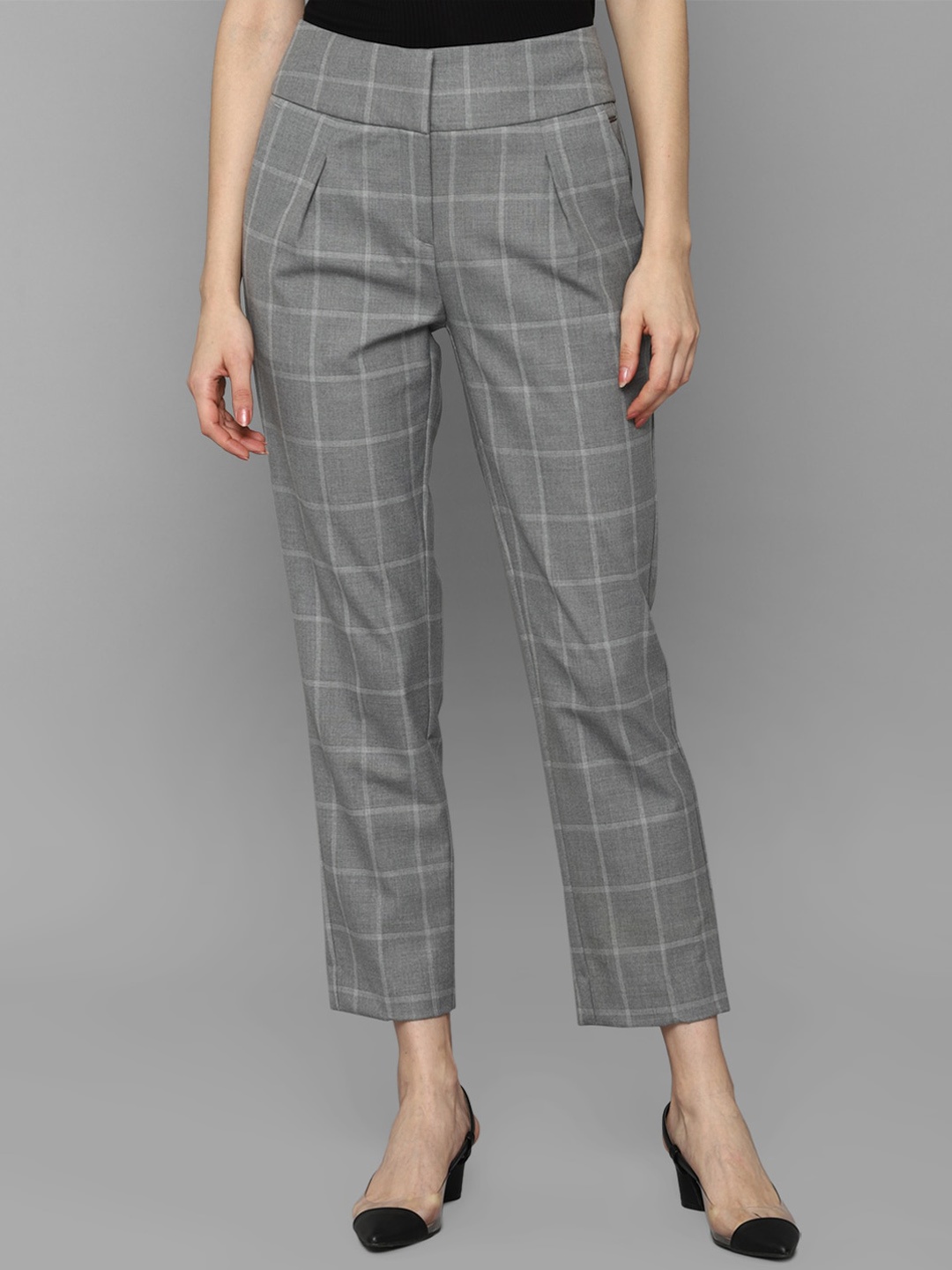

Allen Solly Woman Women Grey Checked Pleated Trousers