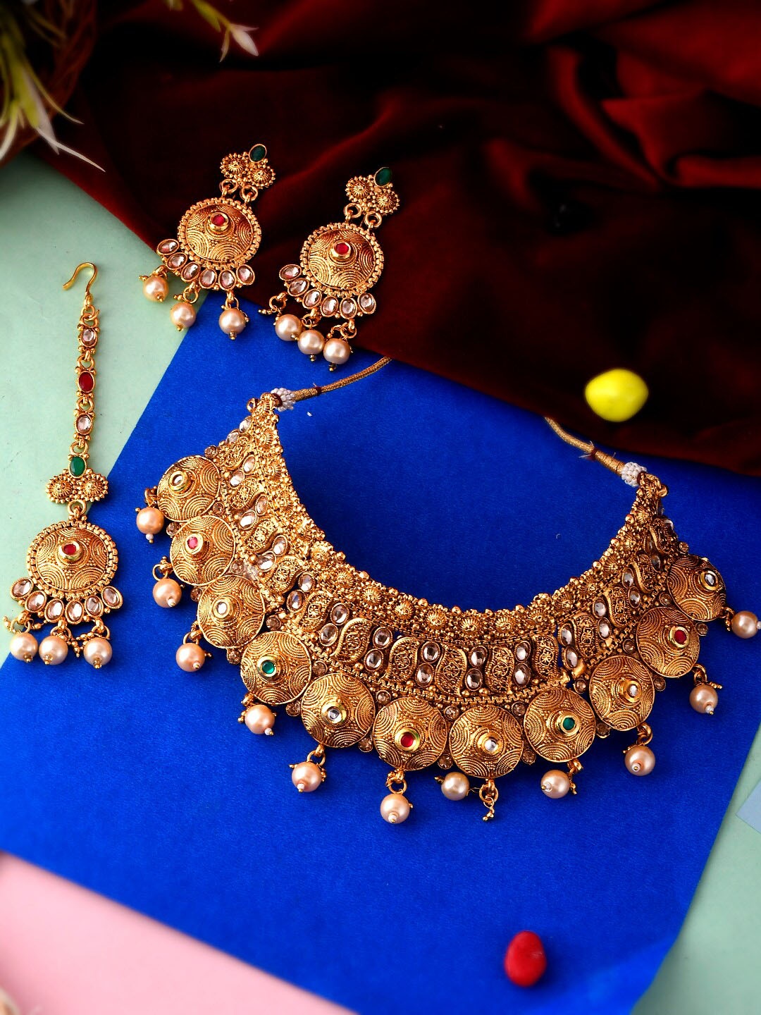 

Silvermerc Designs Gold-Plated Kundan Studded & Beaded Jewellery Set, Green
