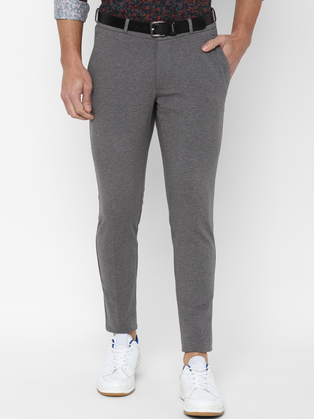 

SIMON CARTER LONDON Men Grey Textured Slim Fit Trousers