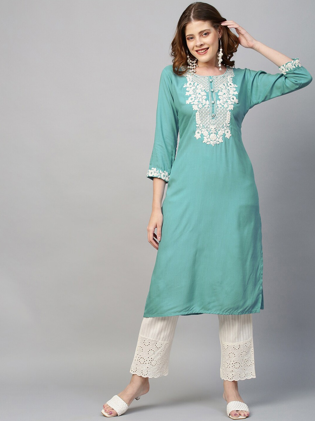 

FASHOR Women Blue Ethnic Motifs Embroidered Flared Sleeves Gotta Patti Kurta