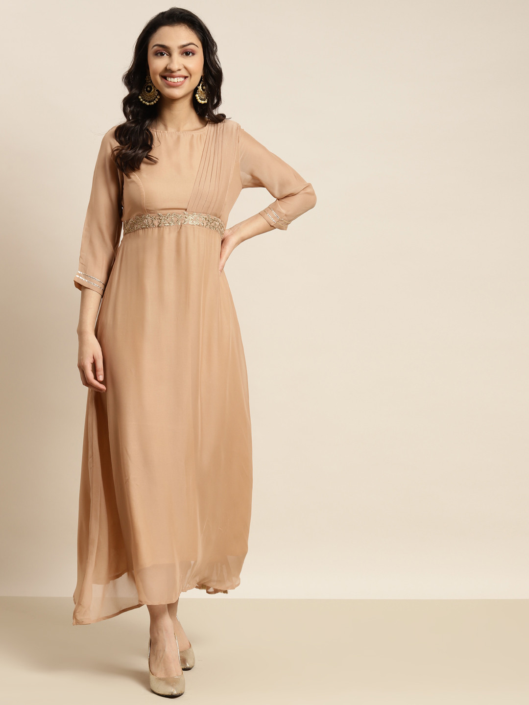 

Shae by SASSAFRAS Camel Brown Georgette Ethnic Embroidered Belt Dupatta Maxi Dress