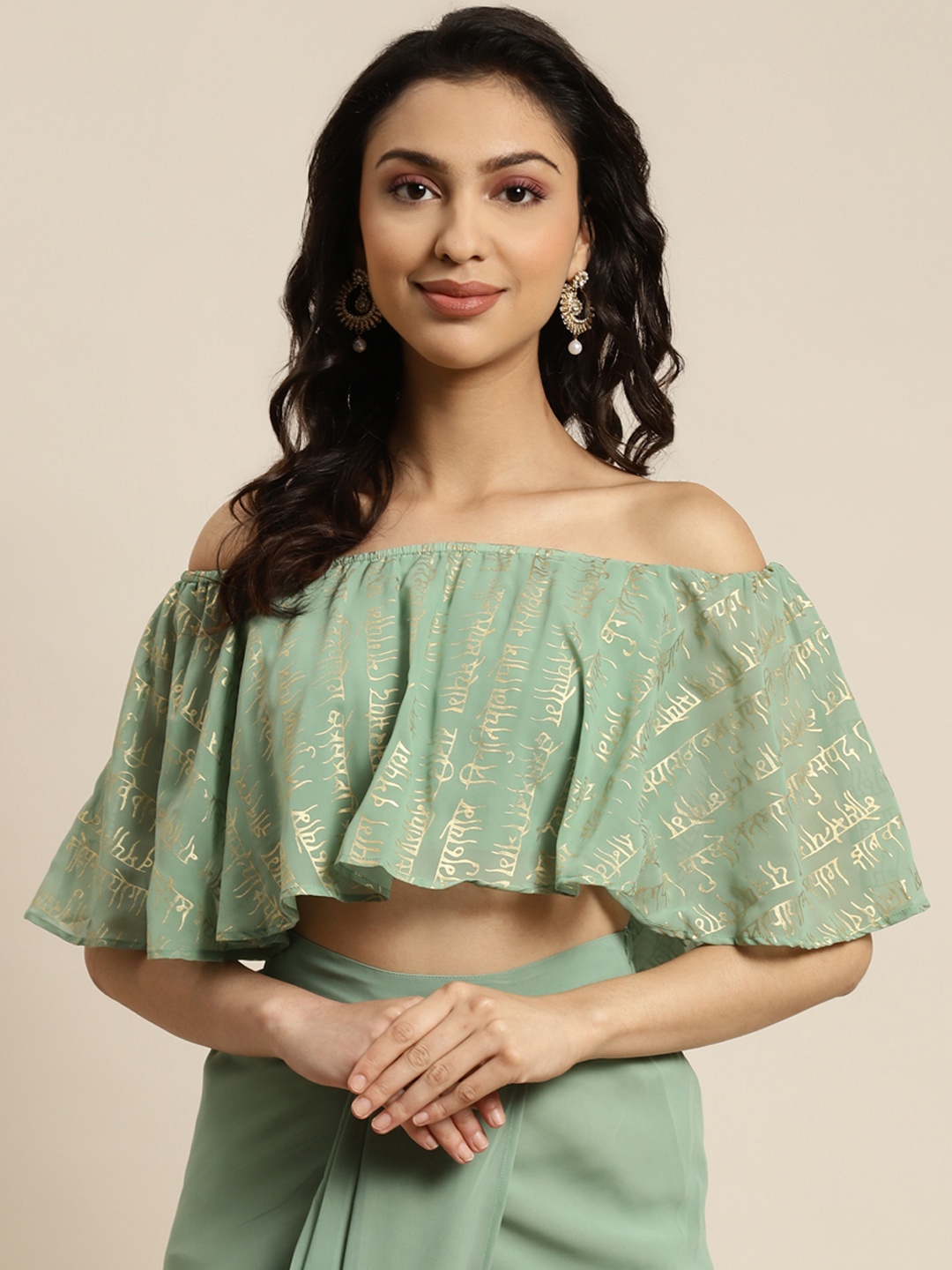 

Shae by SASSAFRAS Women Green & Golden Typography Print Off-Shoulder Bardot Crop Top