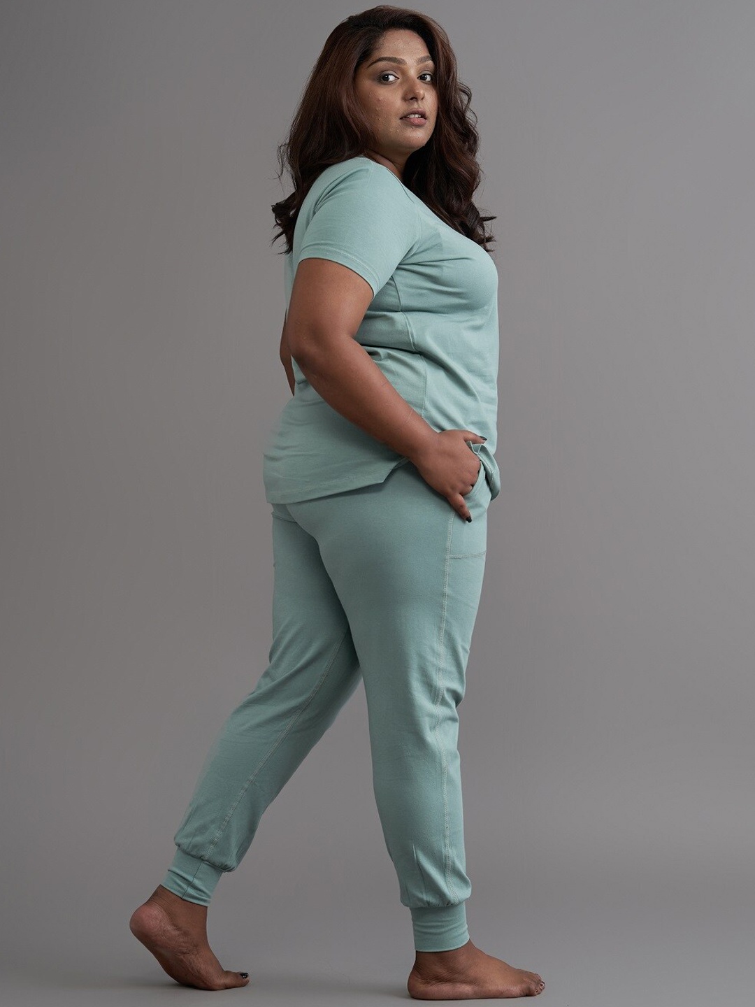 

SPIRIT ANIMAL Women Plus Size Green Solid Joggers