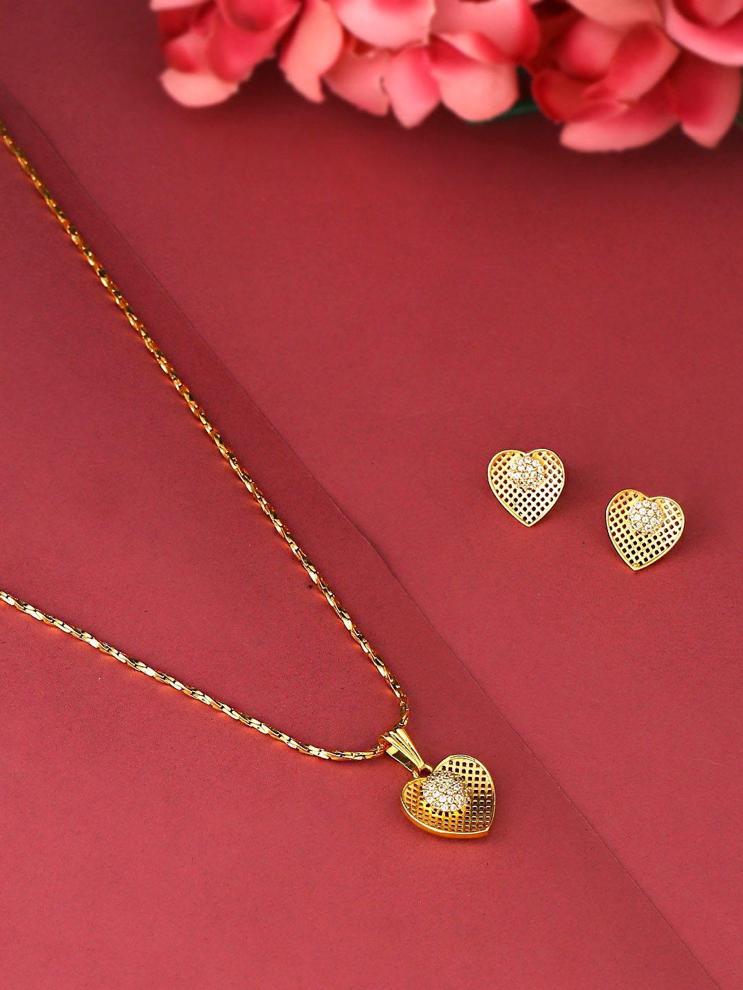 

Yellow Chimes Gold-Plated Heart Shaped Pendant Chain with Earrings