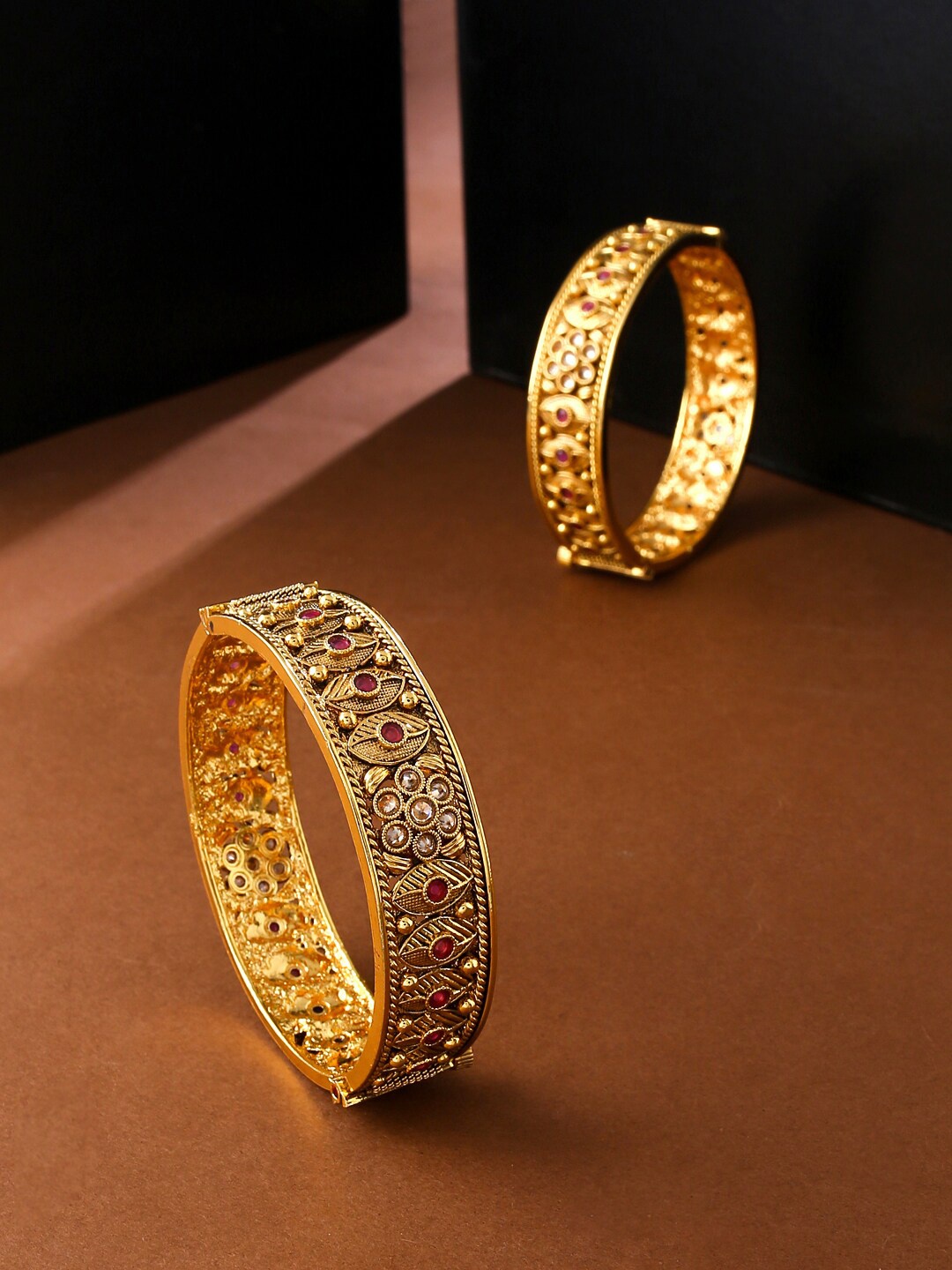 

Yellow Chimes Set of 2 Gold-Plated White and Red Crystal Studded Bangles