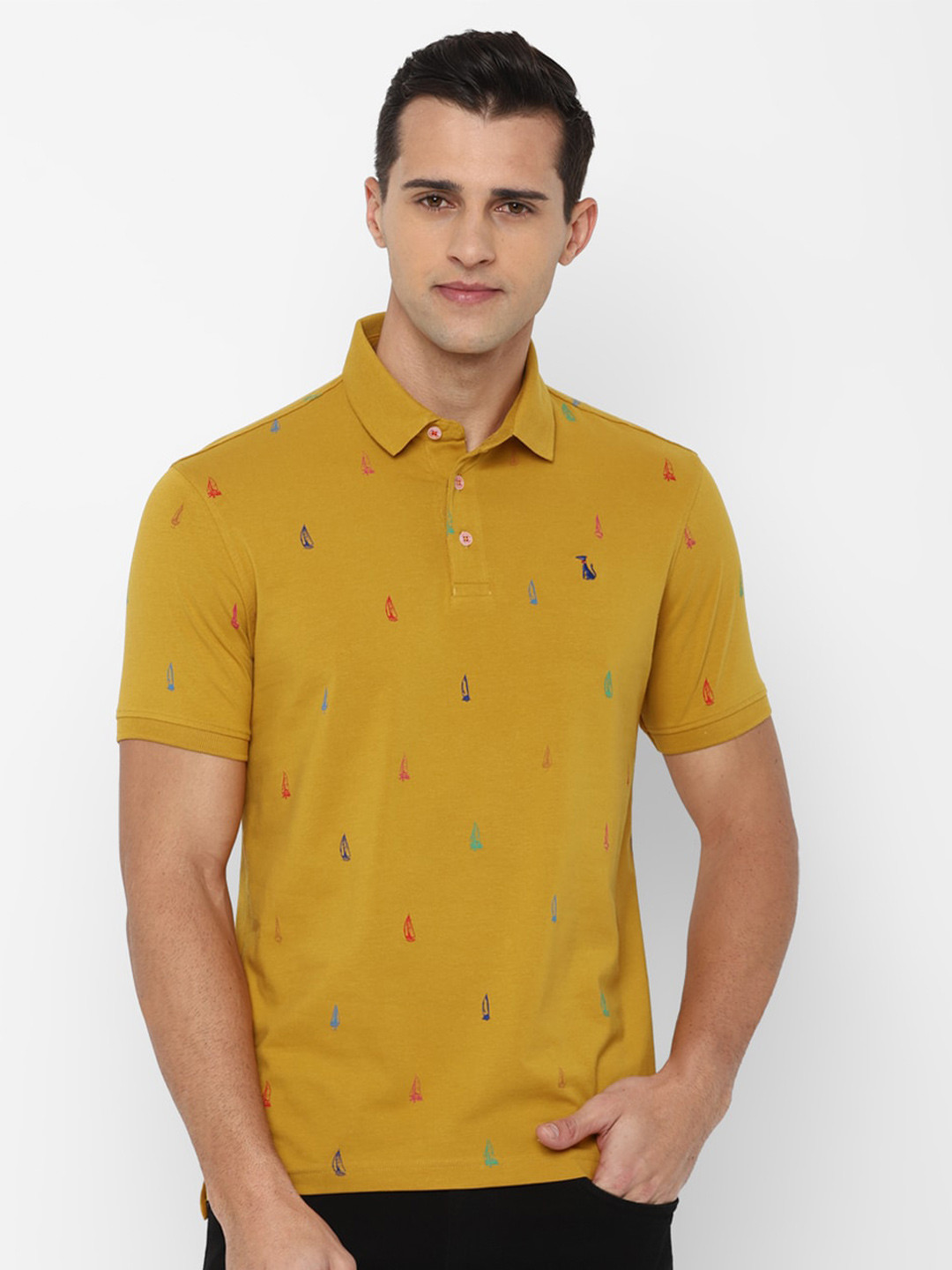 

SIMON CARTER LONDON Men Yellow Polo Collar Slim Fit T-shirt