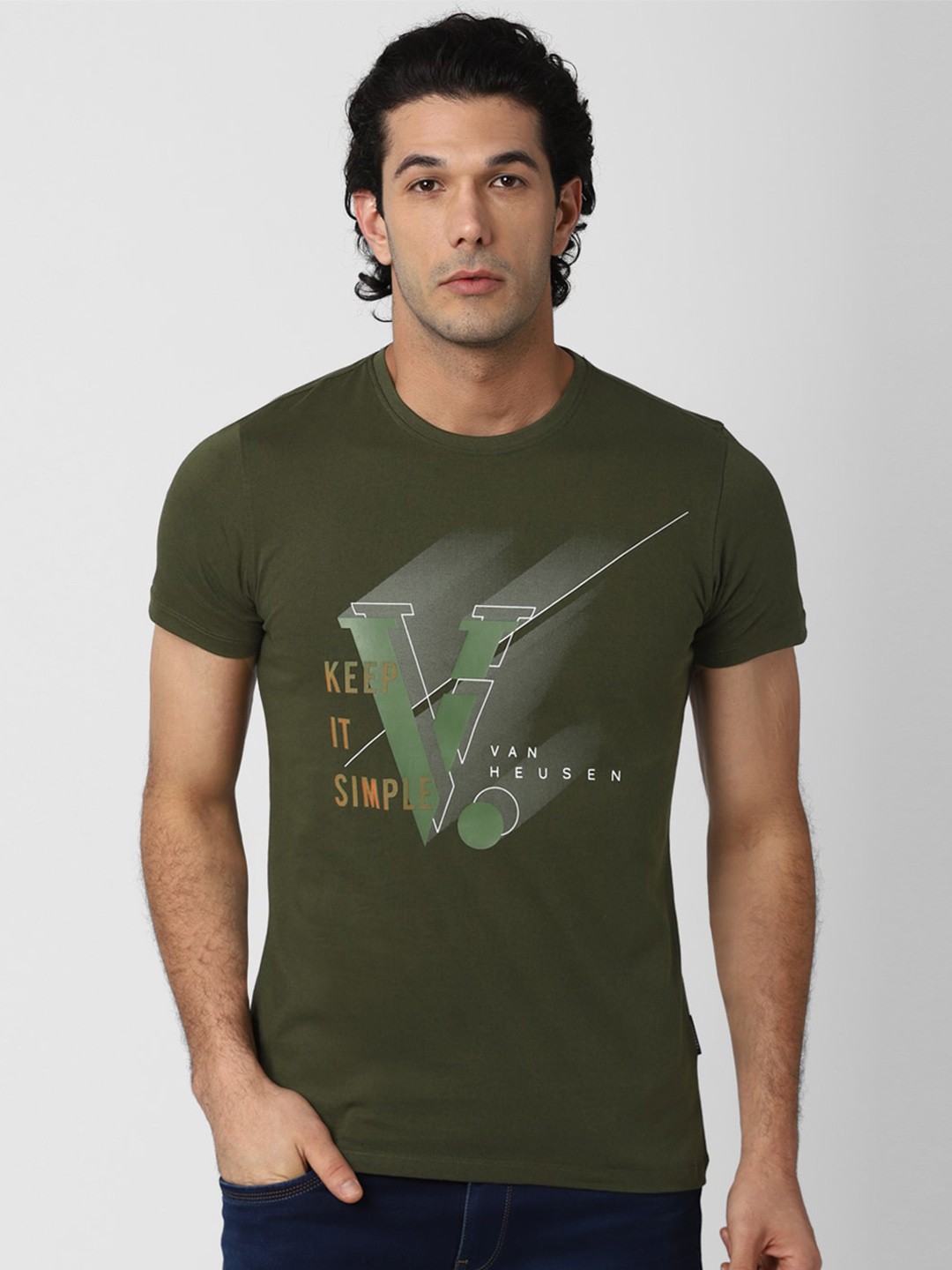 

V Dot Men Olive Green Printed Applique Slim Fit T-shirt
