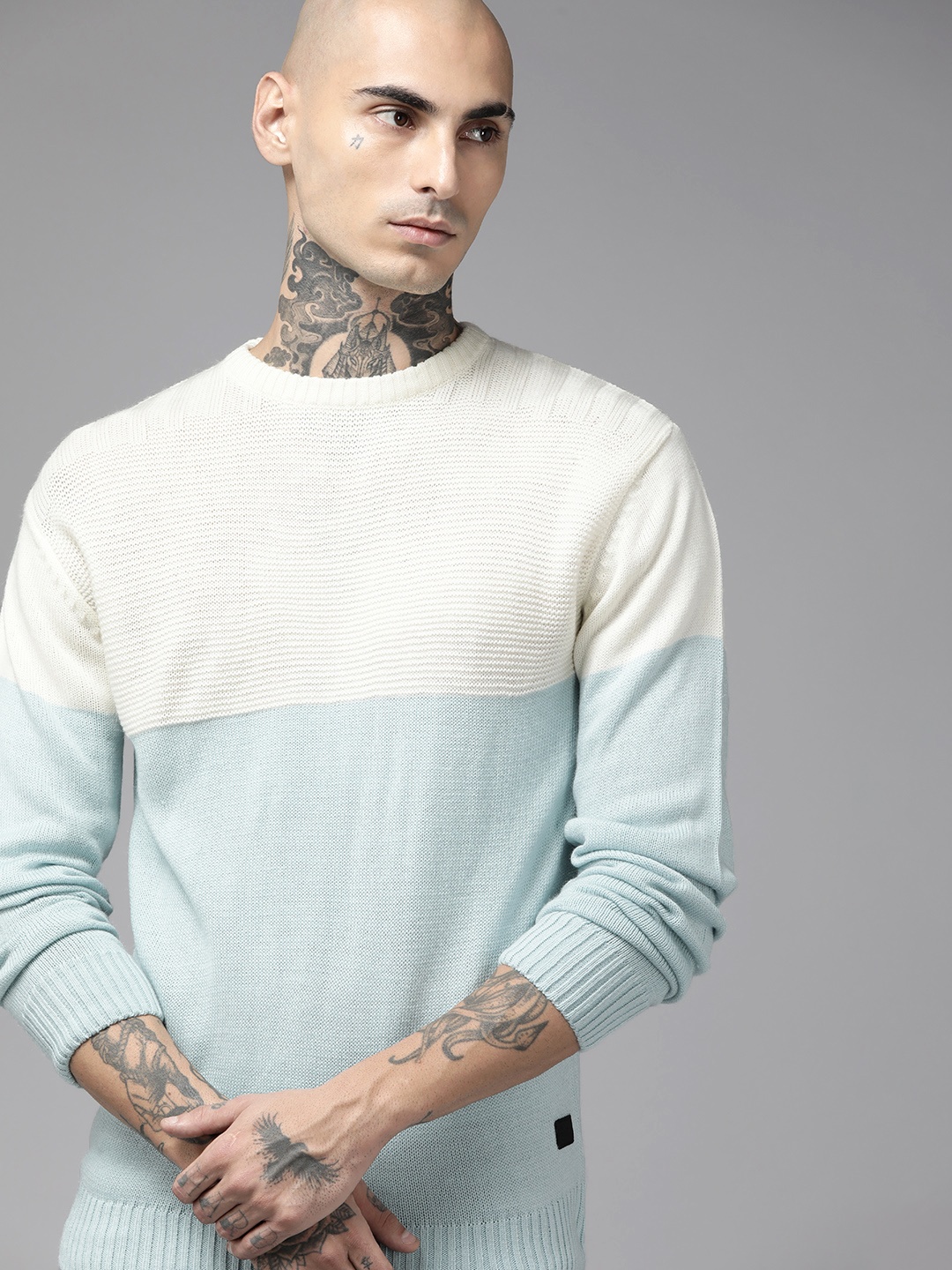 

The Roadster Lifestyle Co. Men Blue & Cream-Coloured Colourblocked Pullover