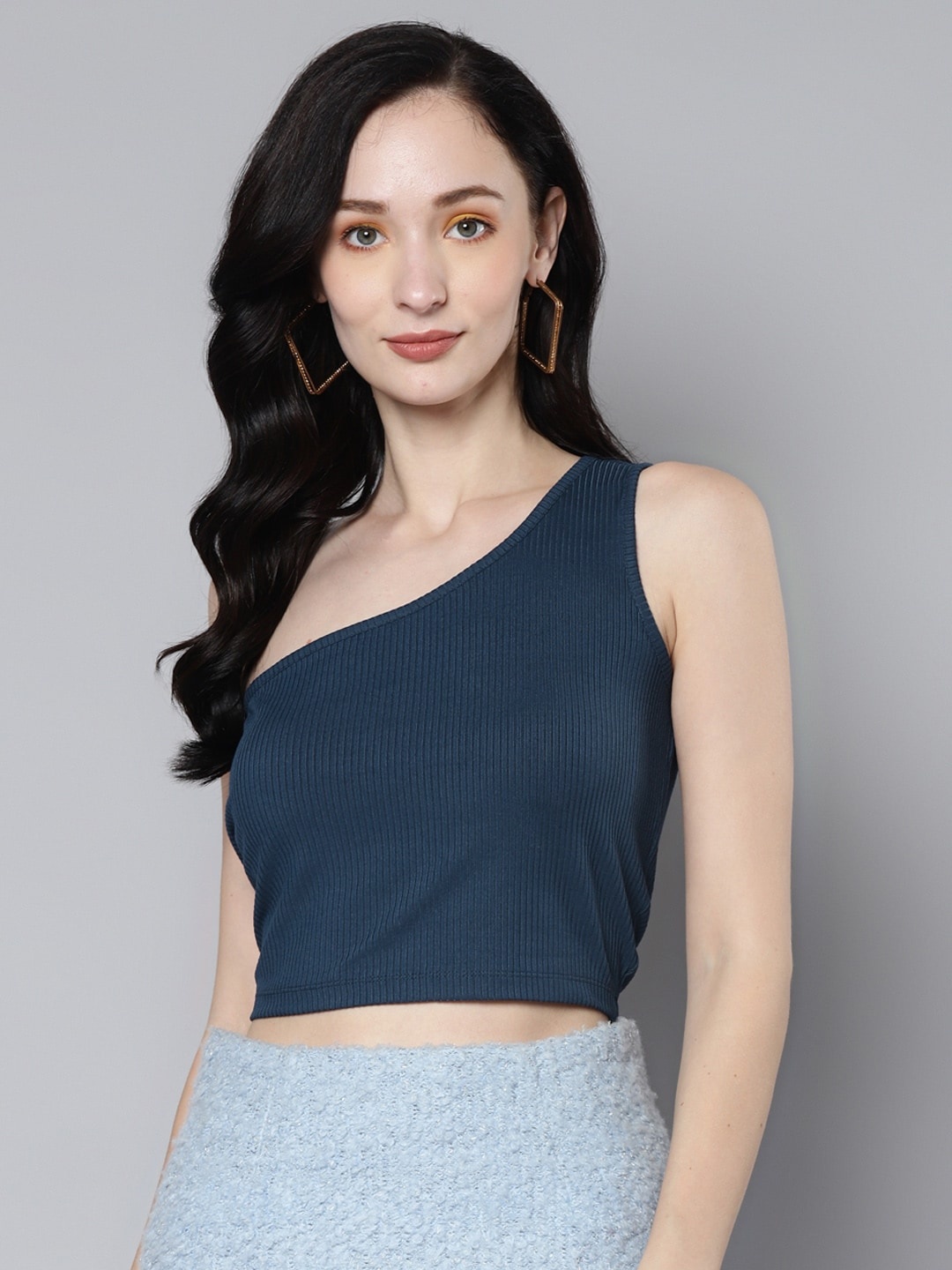 

SASSAFRAS Blue One Shoulder Crop Top