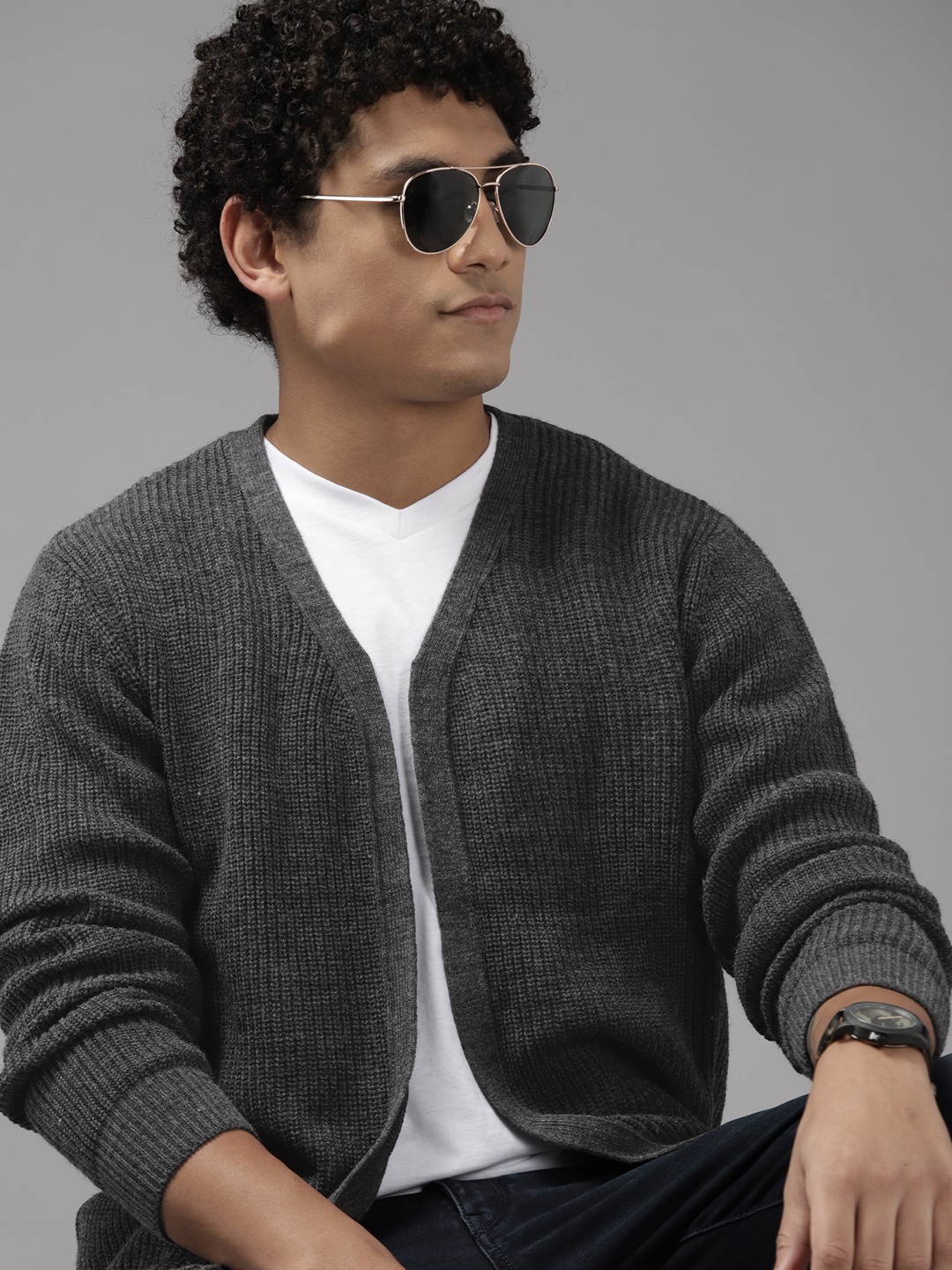 

The Roadster Lifestyle Co. Men Charcoal Self-Design Acrylic Front-Open Sweater
