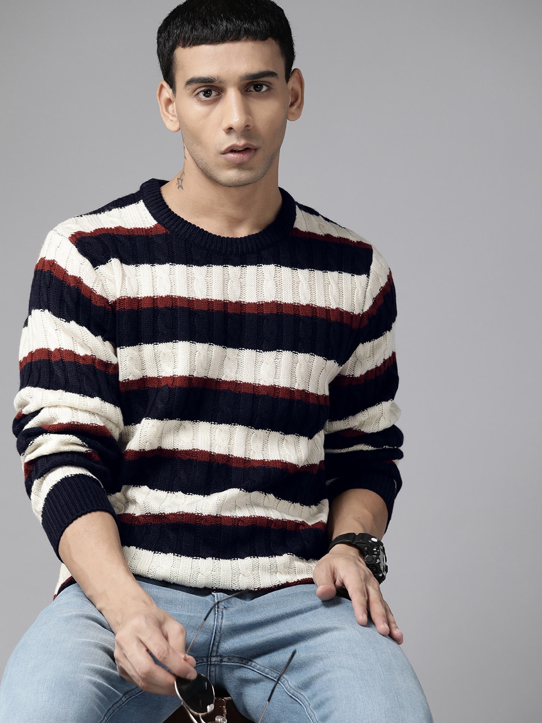 

The Roadster Lifestyle Co. Men Off White & Navy Blue Striped Pullover