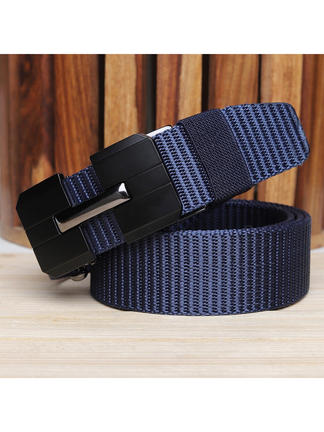 

Kastner Men Blue Textured Belt